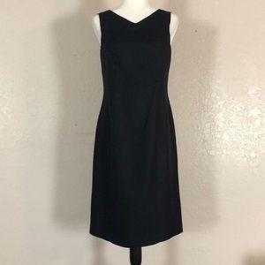 760 NWOT Talbots V-neck sleeveless midi dress. Sz8